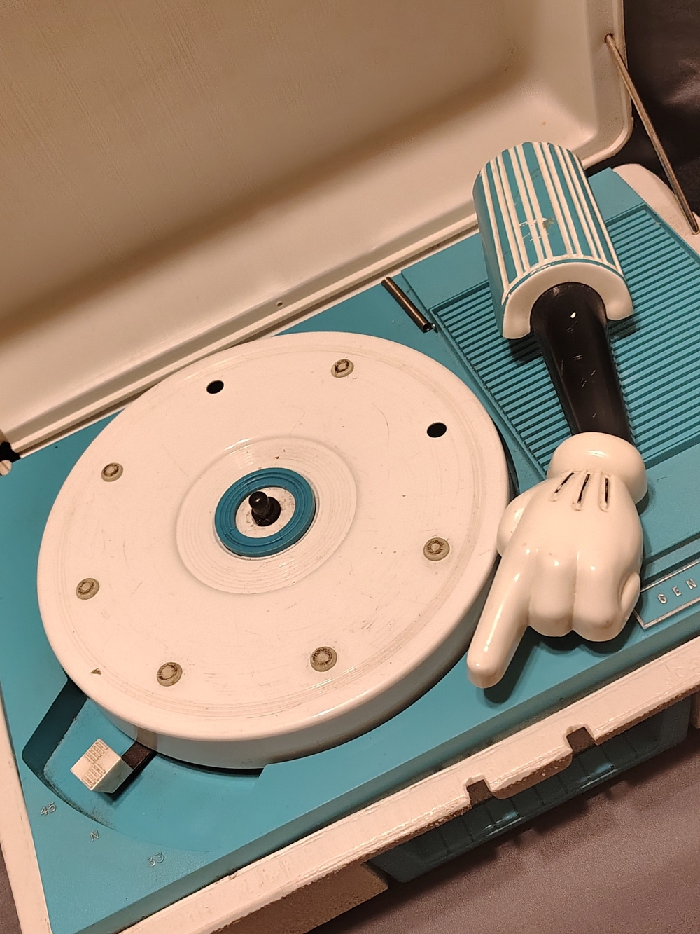 Vintage 1970s GE Mickey Mouse Portable Record Player - Tested & Working